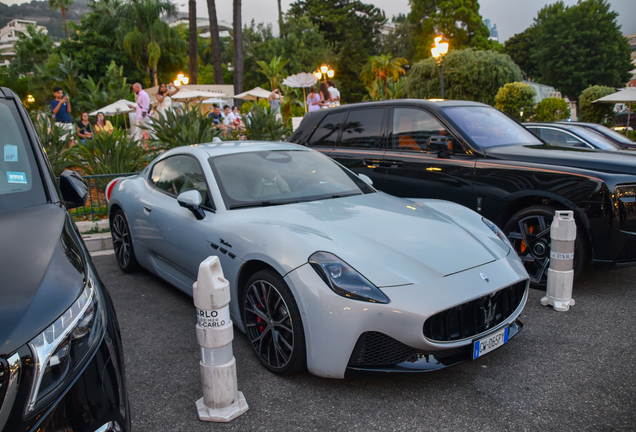 Maserati GranTurismo Modena 2023