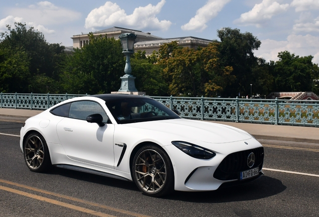 Mercedes-AMG GT 63 C192