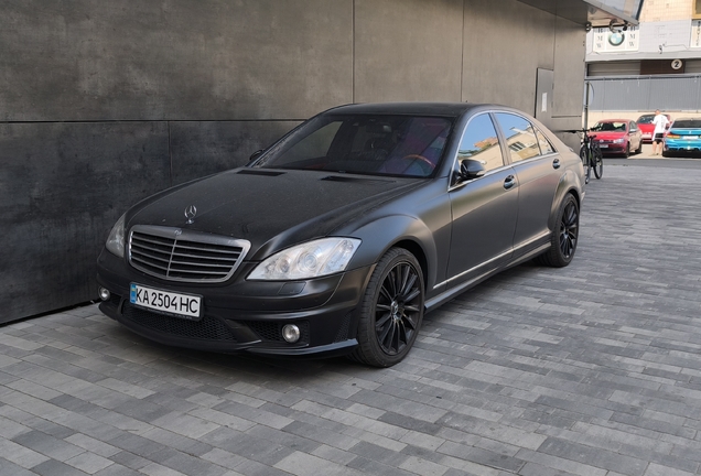 Mercedes-Benz S 63 AMG W221