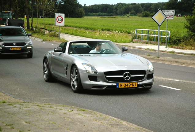 Mercedes-Benz SLS AMG Roadster
