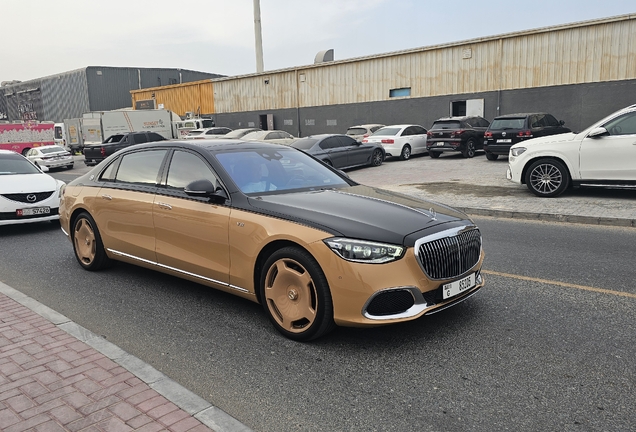Mercedes-Maybach S 680 X223 Virgil Abloh Edition
