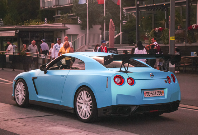 Nissan GT-R 2011