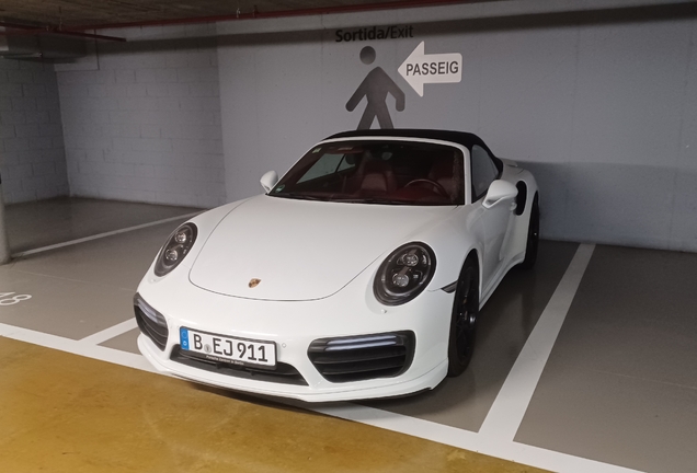 Porsche 991 Turbo S Cabriolet MkII