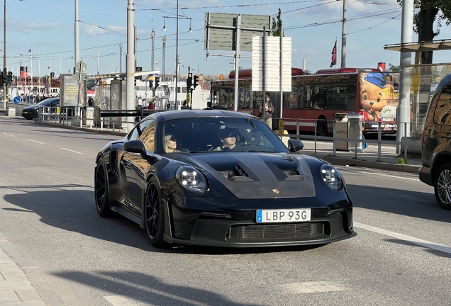 Porsche 992 GT3 RS MkI Weissach Package