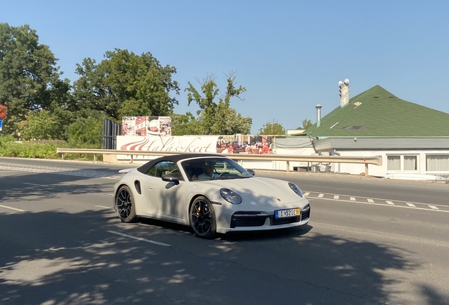 Porsche 992 Turbo S Cabriolet