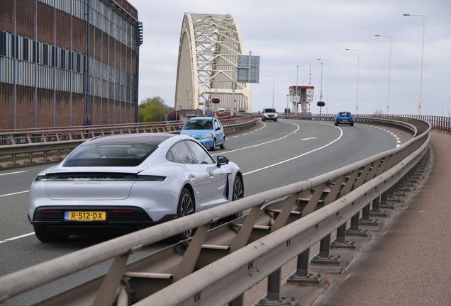 Porsche Taycan Turbo S