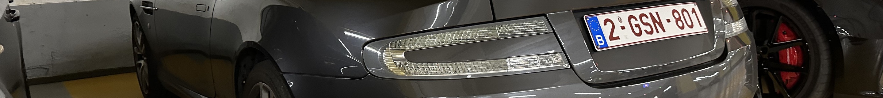 Aston Martin DB9 2010