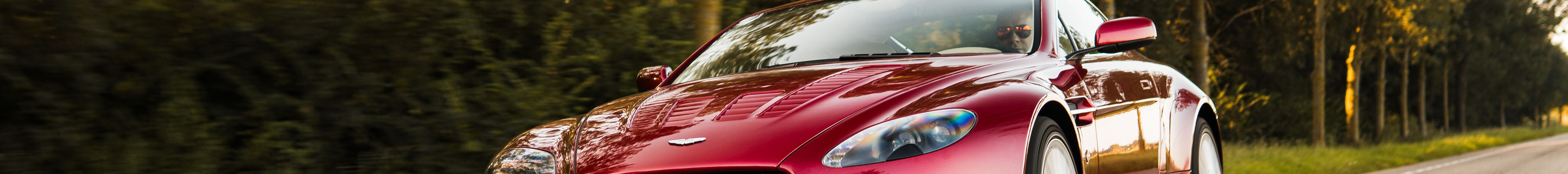 Aston Martin V8 Vantage