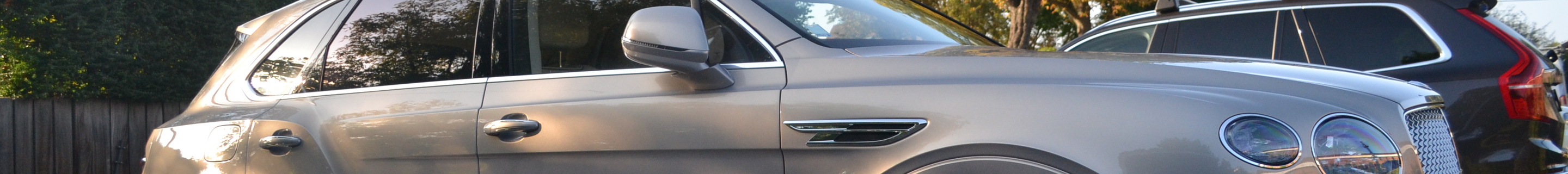 Bentley Bentayga Hybrid 2021
