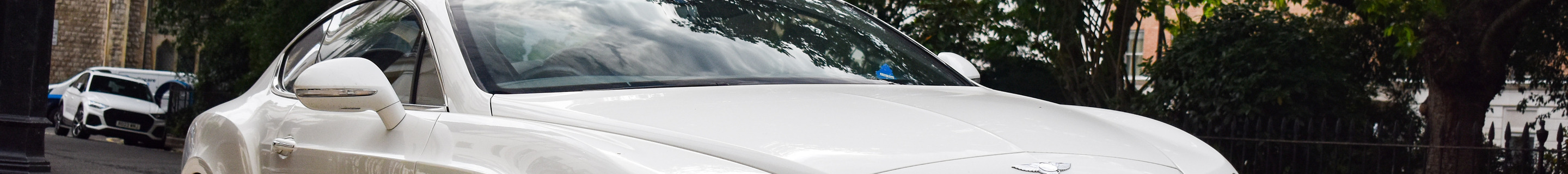 Bentley Continental GT V8