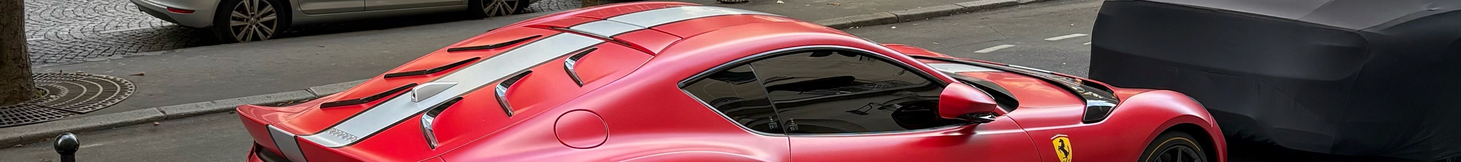 Ferrari 812 Competizione