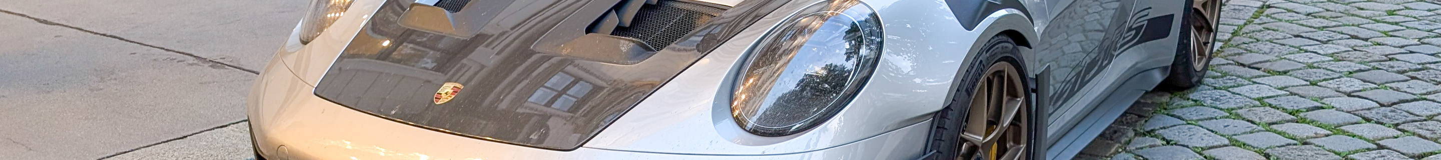 Porsche 992 GT3 RS MkI Weissach Package