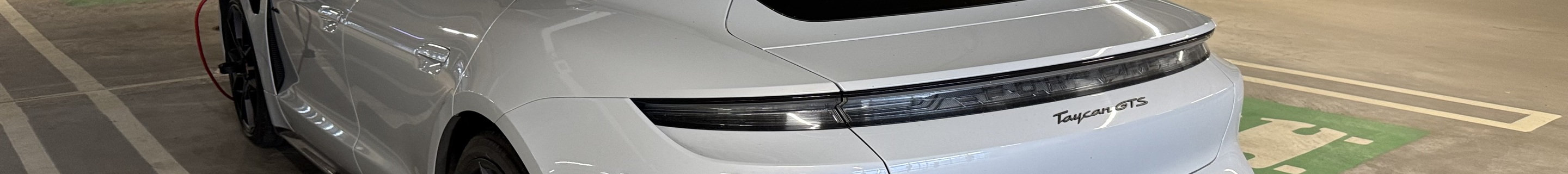 Porsche Taycan GTS