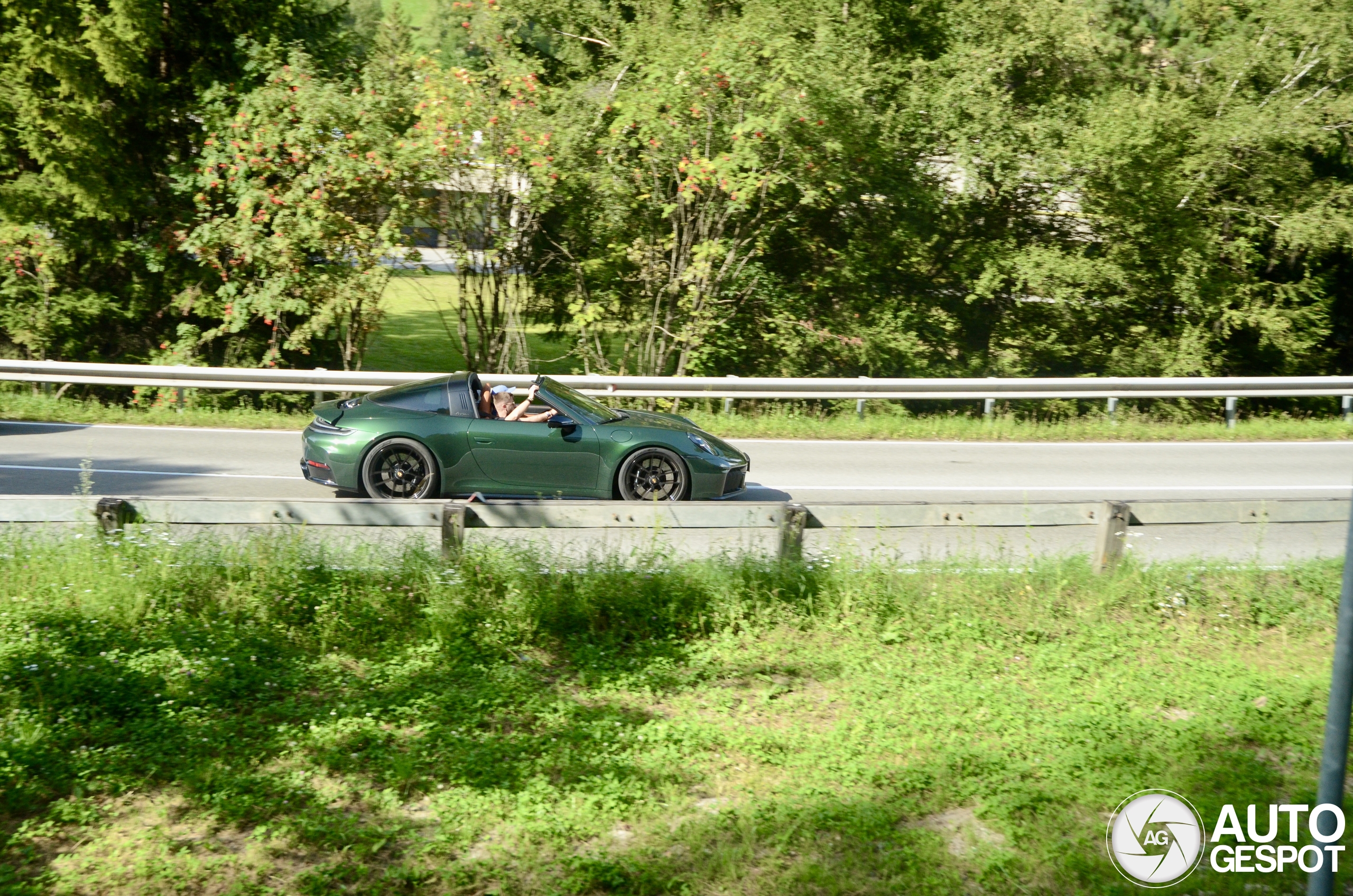 Porsche 992 Targa 4 GTS MkII