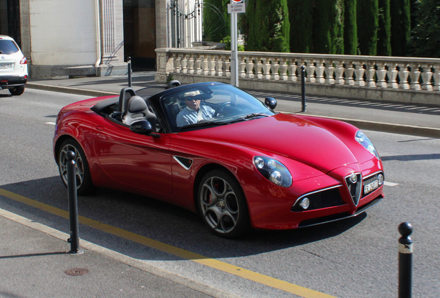 Alfa Romeo 8C Spider