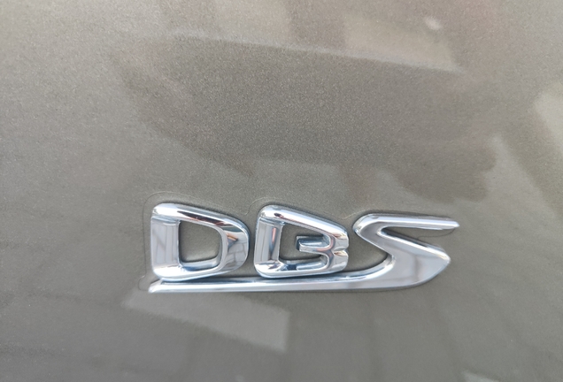Aston Martin DBS Superleggera Volante
