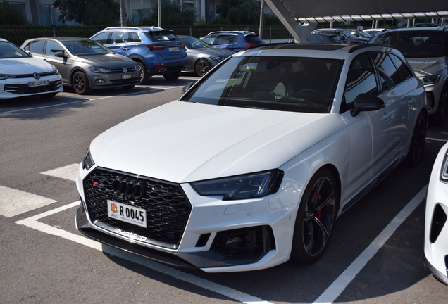 Audi RS4 Avant B9