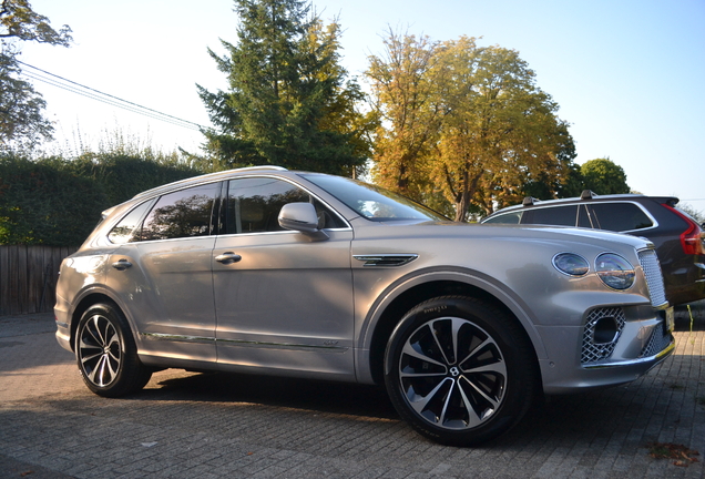 Bentley Bentayga Hybrid 2021