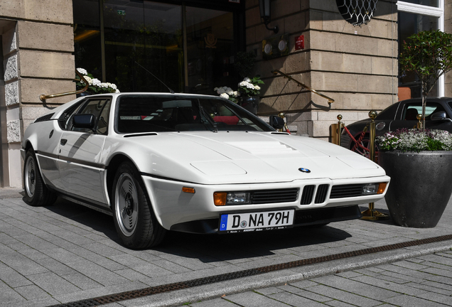 BMW M1