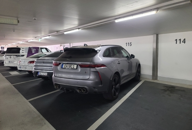 Jaguar F-PACE SVR 2021