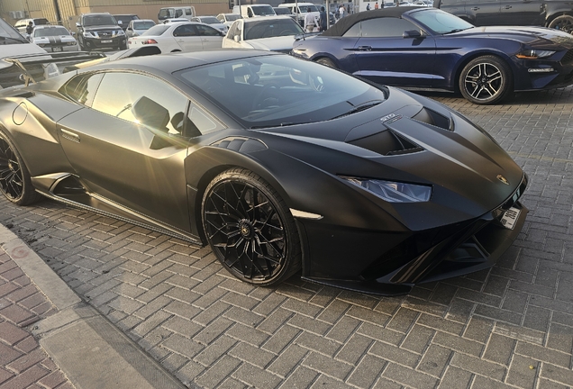 Lamborghini Huracán LP640-2 STO