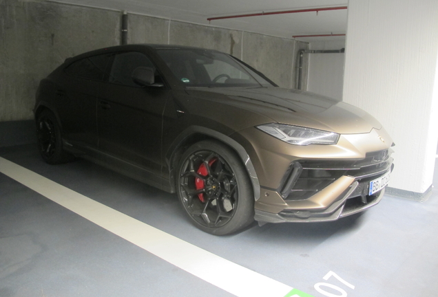 Lamborghini Urus Performante