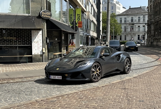 Lotus Emira