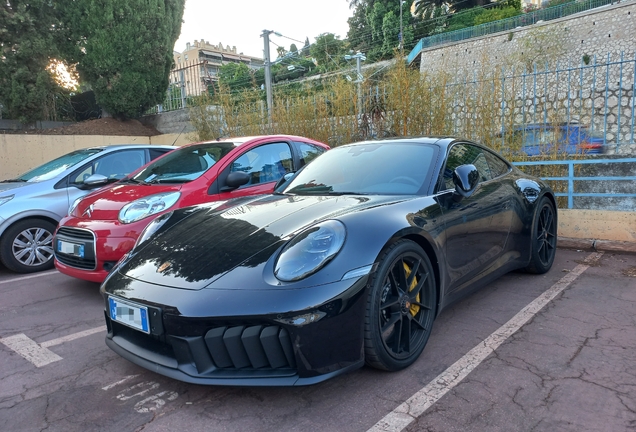 Porsche 992 Carrera 4 GTS MkII