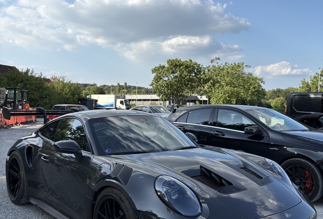 Porsche 992 GT3 RS MkI Weissach Package