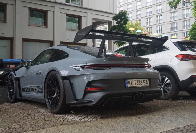 Porsche 992 GT3 RS MkI Weissach Package