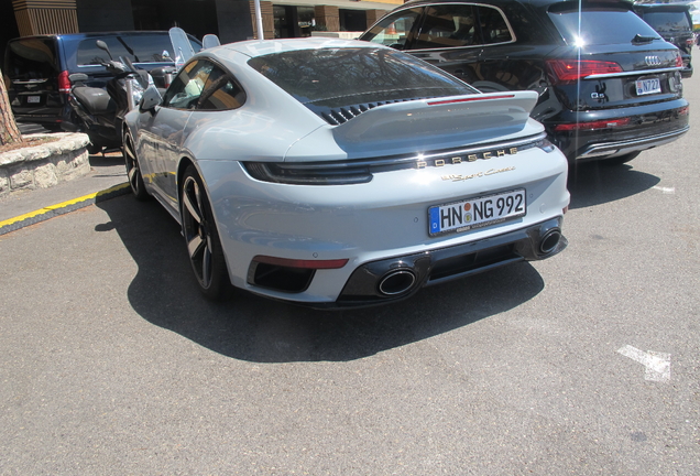 Porsche 992 Sport Classic