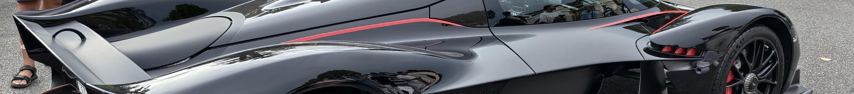 Aston Martin Valkyrie Spider
