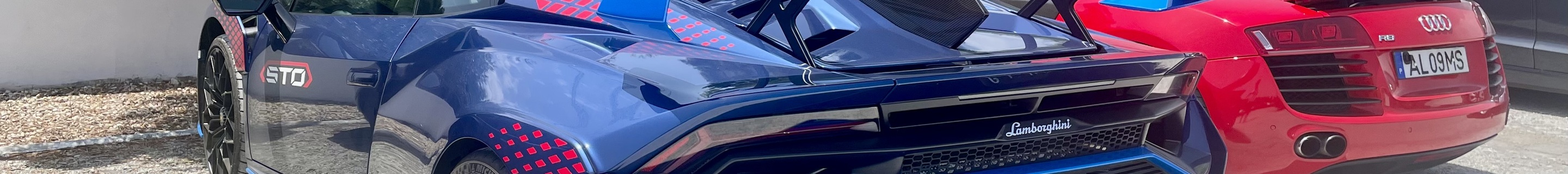 Lamborghini Huracán LP640-2 STO