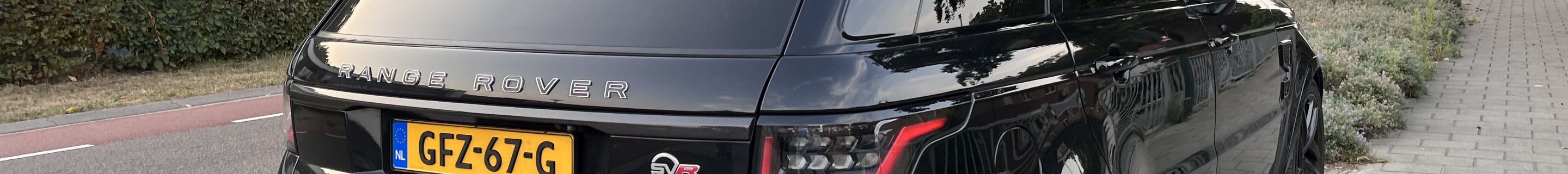 Land Rover Range Rover Sport SVR