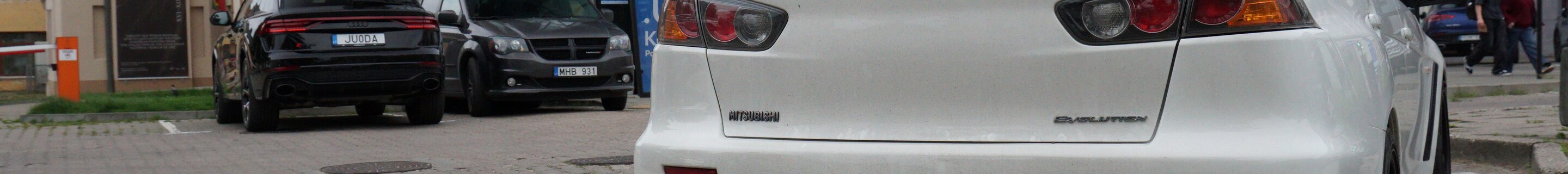 Mitsubishi Lancer Evolution X