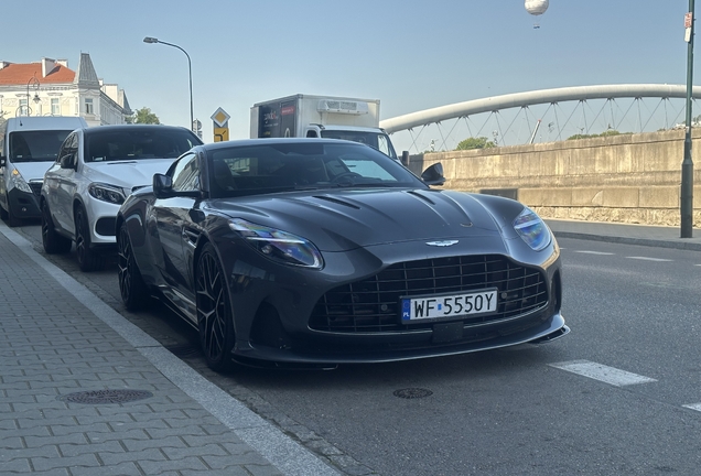 Aston Martin DB12