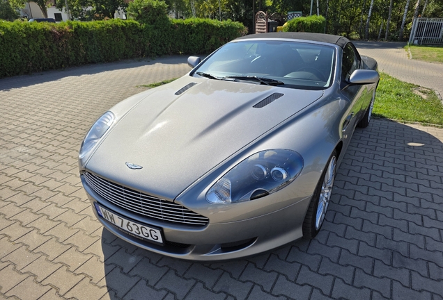 Aston Martin DB9 Volante