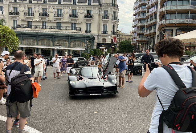 Aston Martin Valkyrie Spider