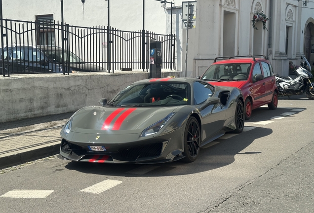 Ferrari 488 Pista