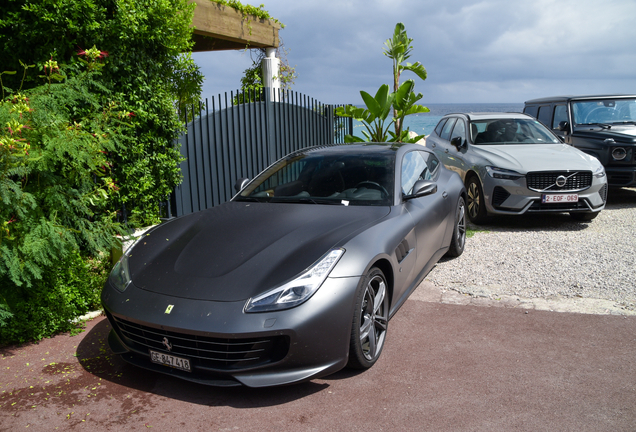 Ferrari GTC4Lusso