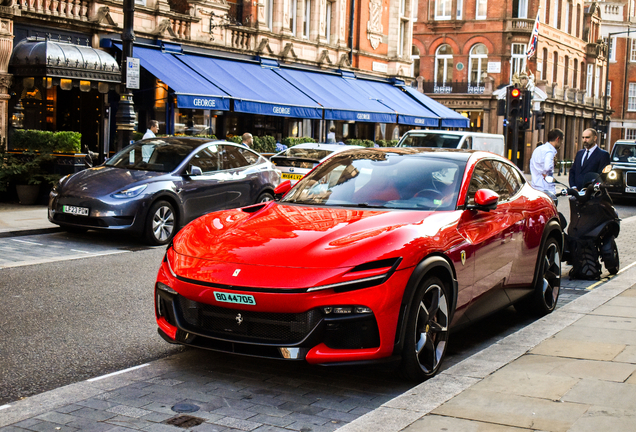 Ferrari Purosangue
