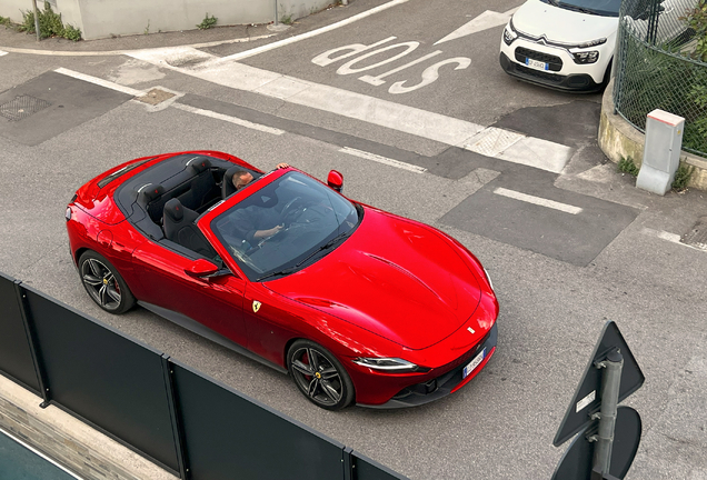 Ferrari Roma Spider