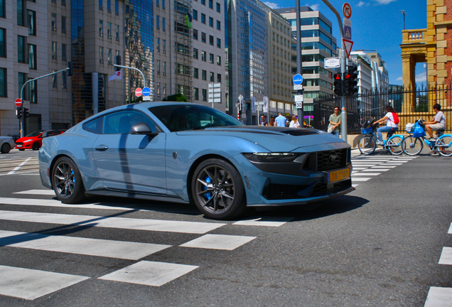 Ford Mustang Dark Horse 2024