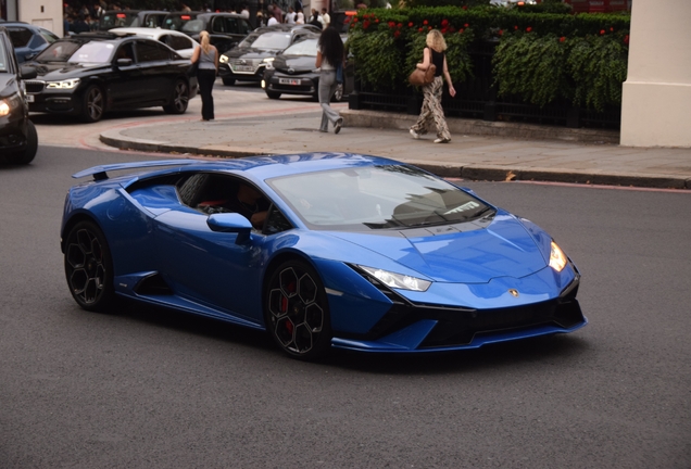 Lamborghini Huracán LP640-2 Tecnica
