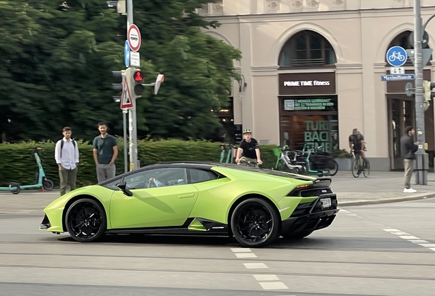 Lamborghini Huracán LP640-4 EVO