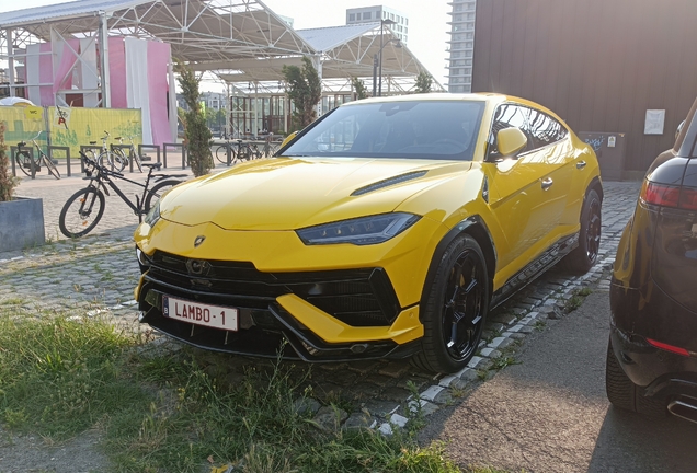 Lamborghini Urus Performante