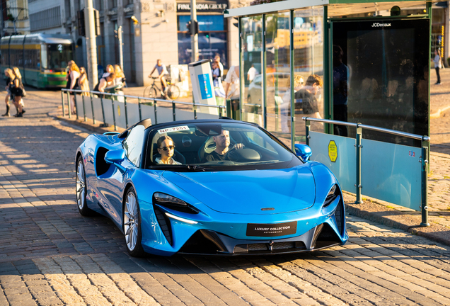 McLaren Artura Spider
