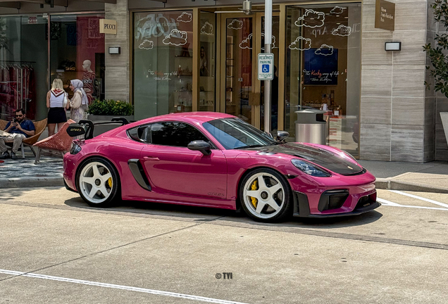Porsche 718 Cayman GT4 RS Weissach Package