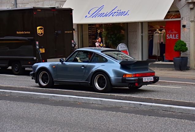 Porsche 930 Turbo