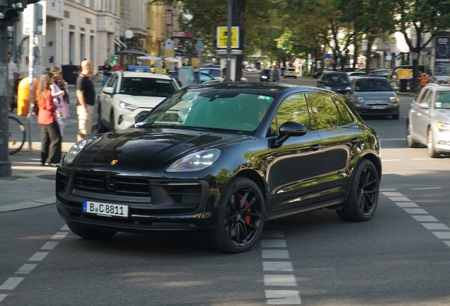 Porsche 95B Macan GTS MkIII